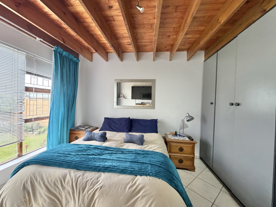 3 Bedroom Property for Sale in Wavecrest Eastern Cape